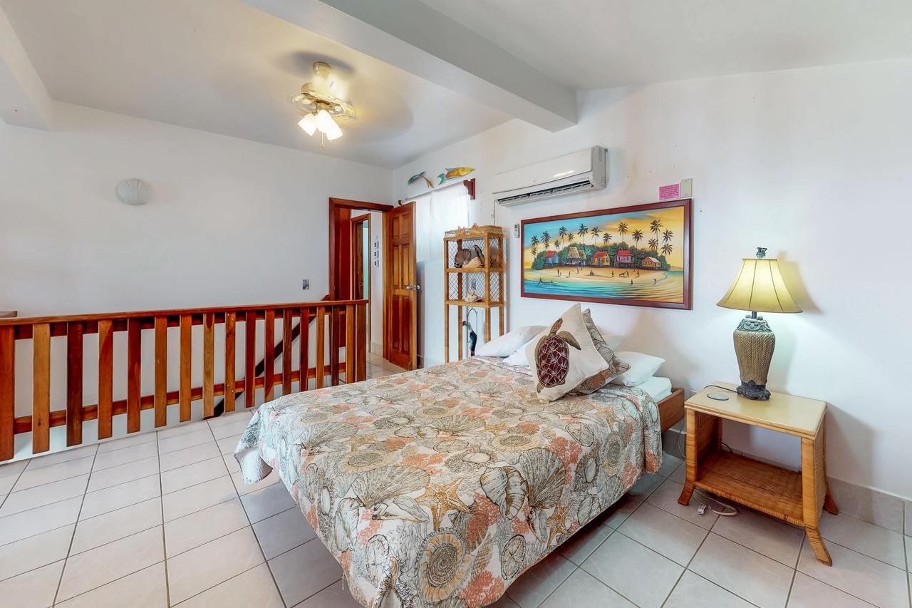 Palm @ Caribe Island Apartment San Pedro  Bagian luar foto