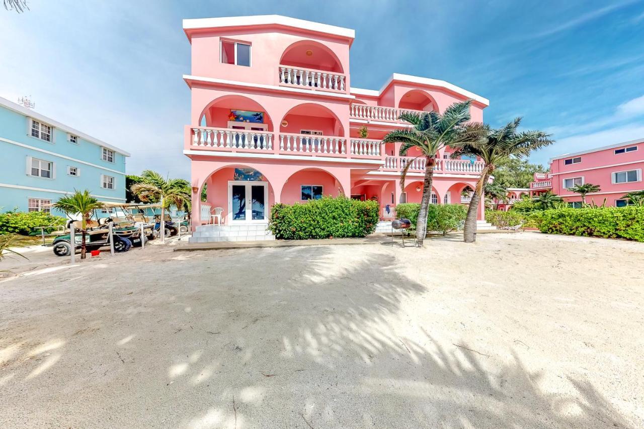 Palm @ Caribe Island Apartment San Pedro  Bagian luar foto